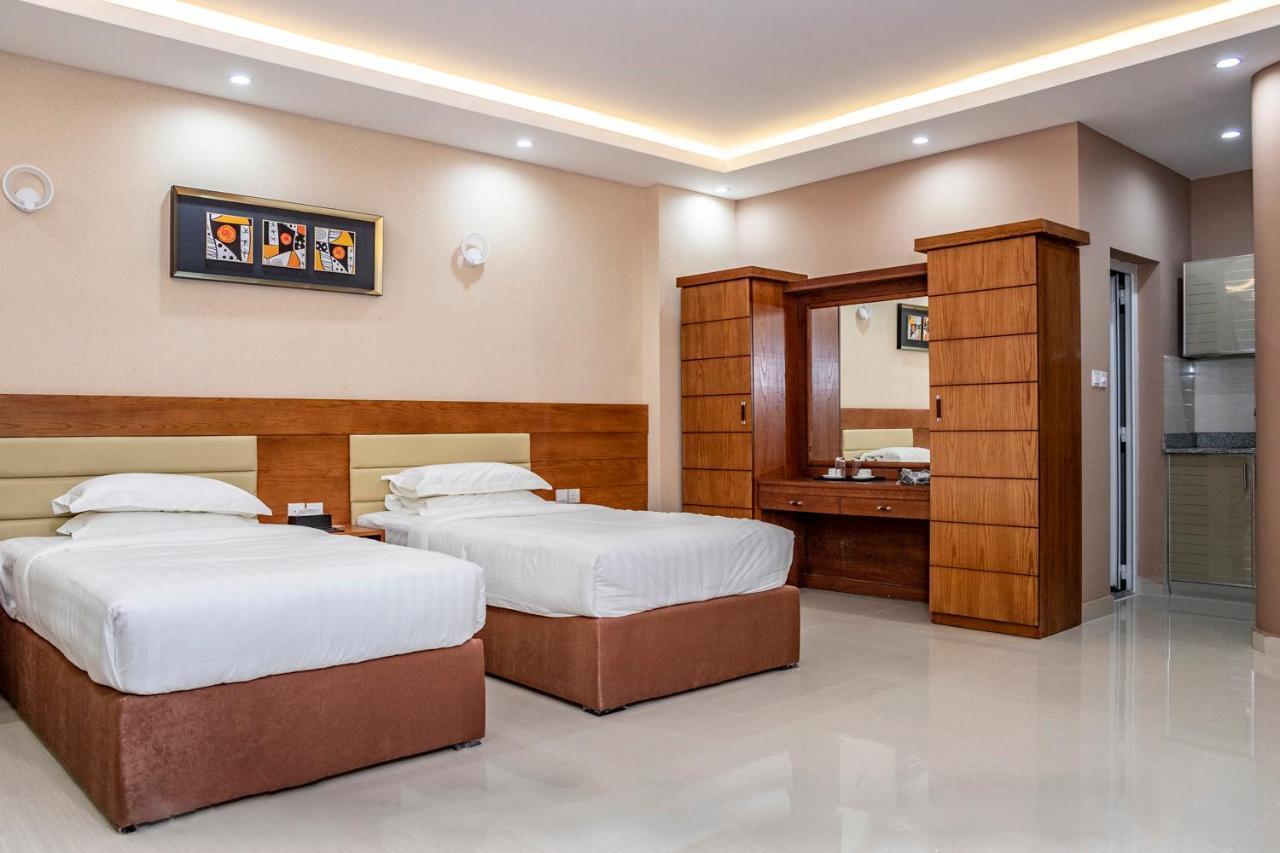Red-5 - Al Safa Suites Salalah Exteriör bild