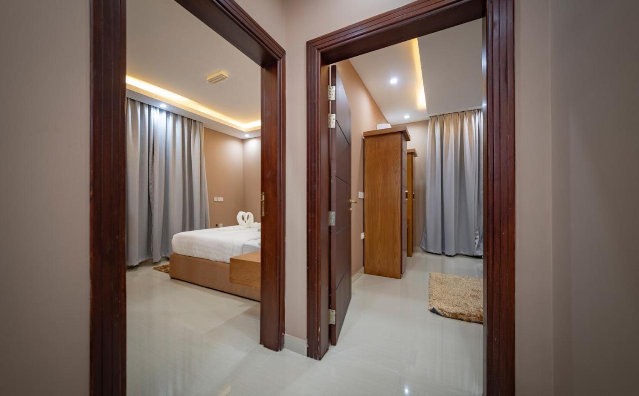 Red-5 - Al Safa Suites Salalah Exteriör bild